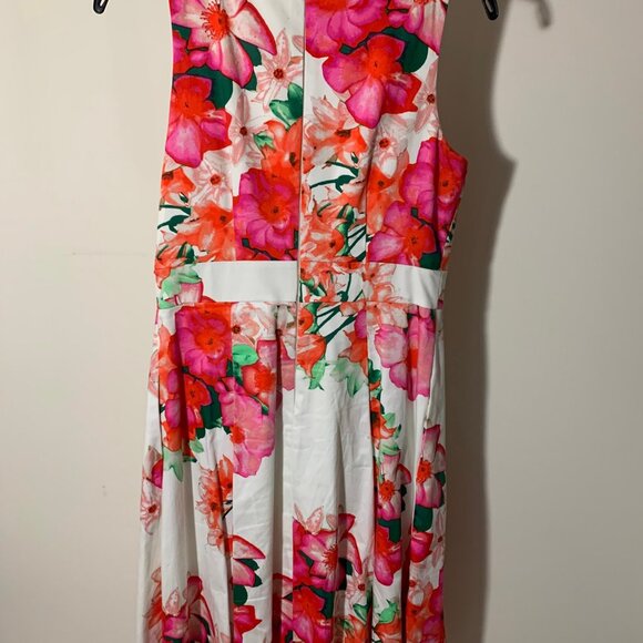 Eliza J Floral Dress US4 - Picture 2 of 4